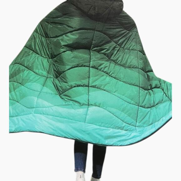 RARE FIND! Weatherproof Vintage HOODED OUTDOOR BLANKET | Green 54x72" - Picture 8 of 13